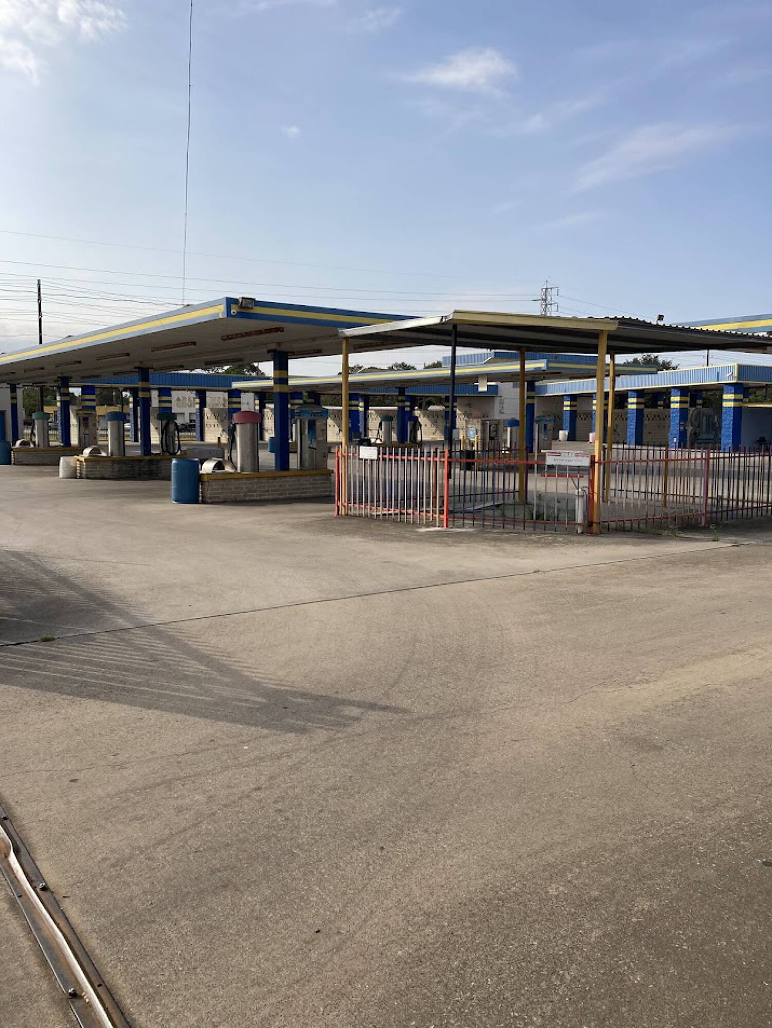 Commercial Property for Sale in Pasadena Texas 77502